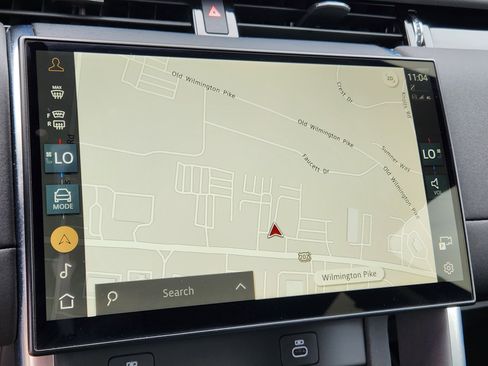 Certified 2025 Land Rover Discovery Sport S image 21