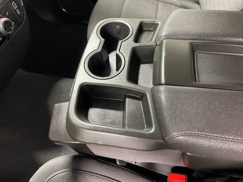 Used 2023 Chevrolet Silverado 1500 LT AWD/4WD image 17
