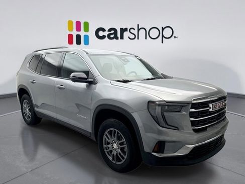 Used 2025 GMC Acadia Elevation image 7