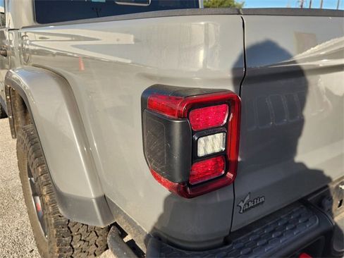 Used 2022 Jeep Gladiator Rubicon w/ LED Lighting Group image 7