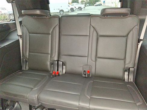 Used 2021 Chevrolet Tahoe High Country w/ Premium Package image 13