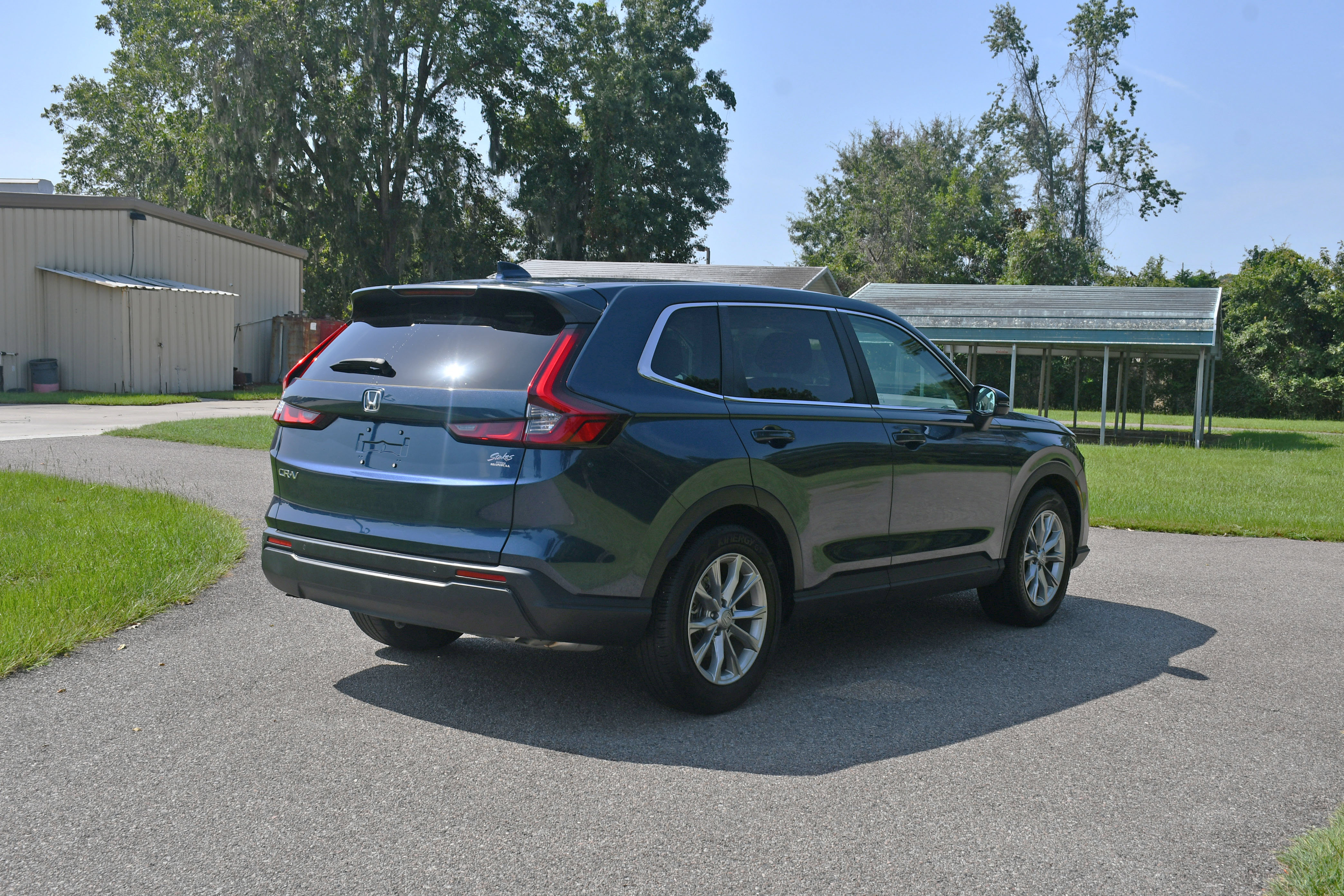 Used 2025 Honda CR-V EX-L image 4