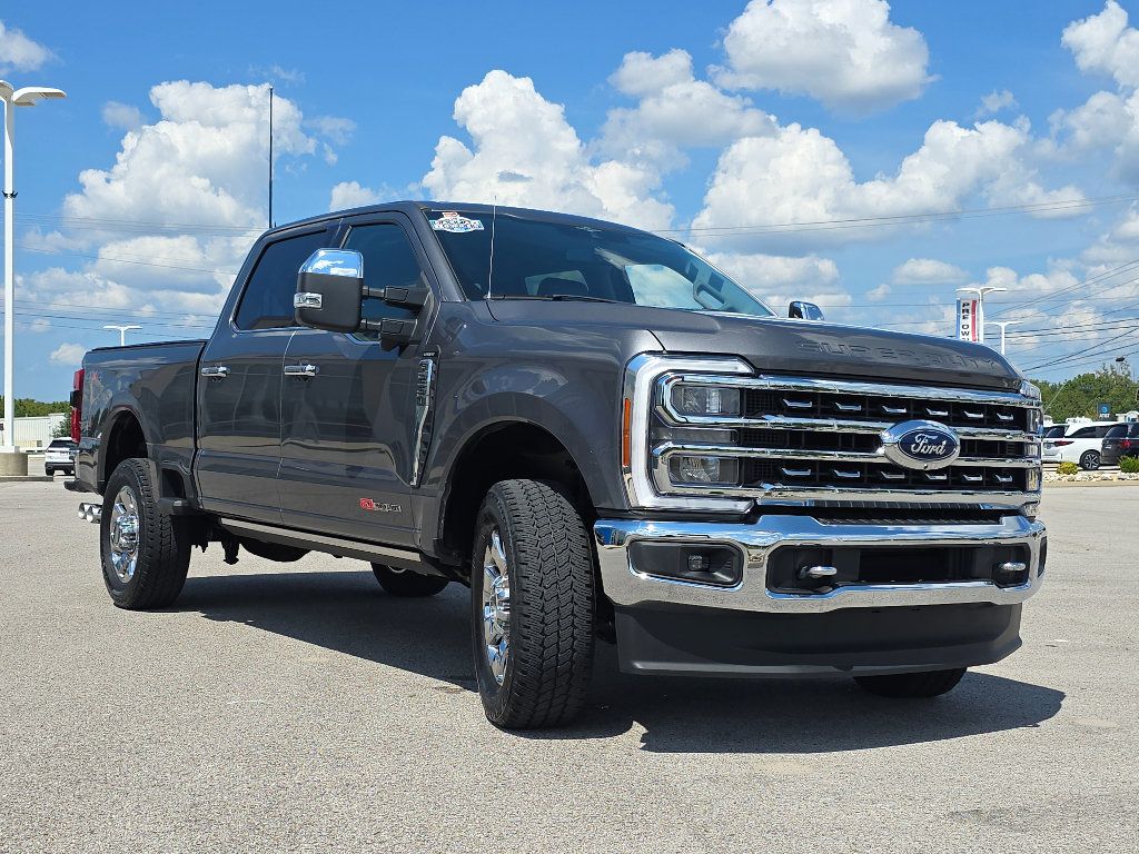 Used 2023 Ford F250 Lariat w/ Chrome Package AWD/4WD image 3