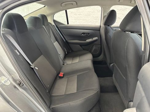 Used 2025 Nissan Sentra SV FWD image 38