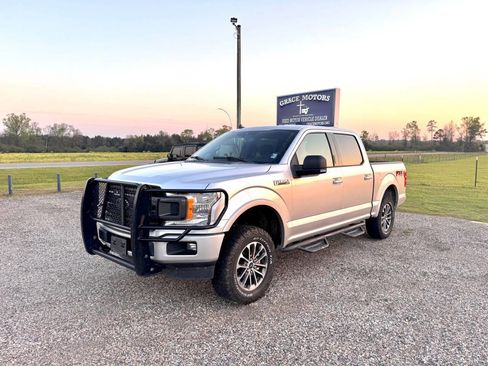 Used 2019 Ford F150 XLT w/ Equipment Group 302A Luxury image 4