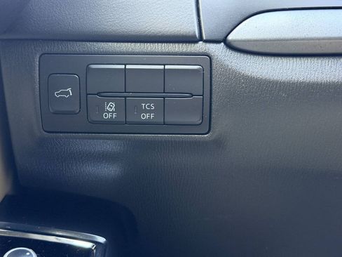 Used 2018 MAZDA CX-9 Touring FWD image 40