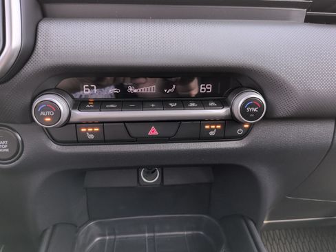 New 2026 MAZDA CX-50 Meridian Edition w/ Weather Package AWD/4WD image 25