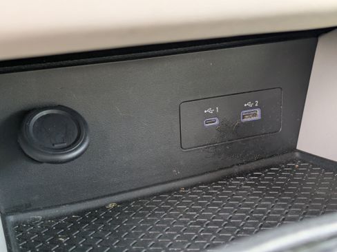 Used 2022 Nissan Pathfinder SL image 31