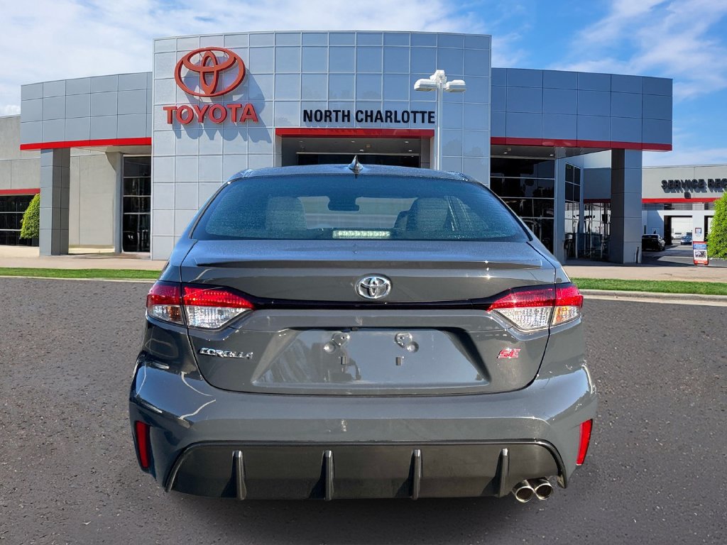 Used 2024 Toyota Corolla SE FWD image 7