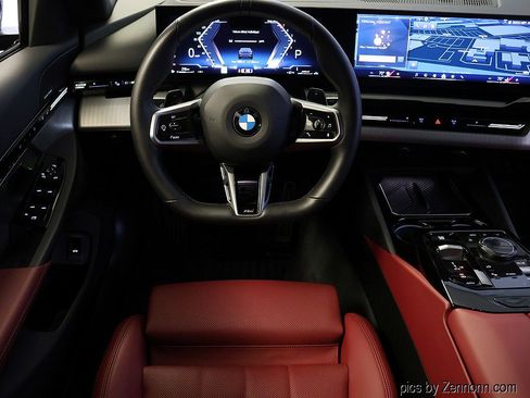 Certified 2026 BMW 530i xDrive 530i xDrive w/ M Sport Package image 15