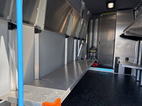Used 2024 RAM ProMaster 3500 w/ Delivery Van Package image 7