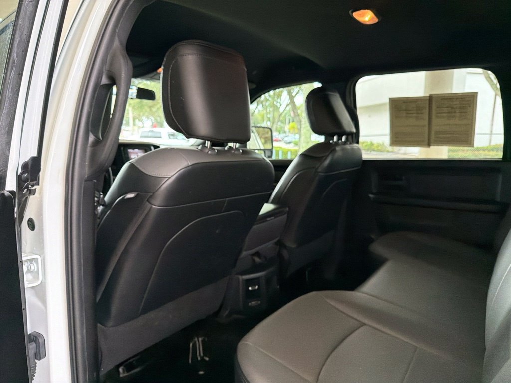 Used 2024 RAM 2500 Tradesman w/ Chrome Appearance Group AWD/4WD image 40