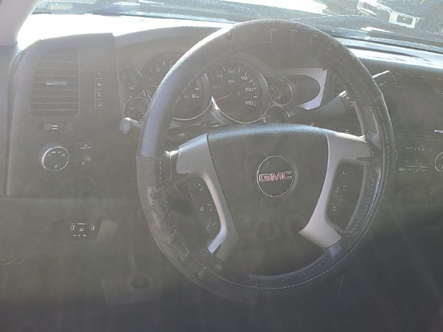 Used 2013 GMC Sierra 3500 SLE w/ SLE Preferred Package AWD/4WD image 12