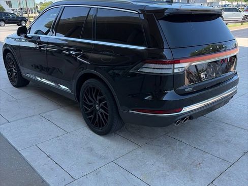Used 2023 Lincoln Aviator Reserve w/ Equipment Group 201A RWD image 11