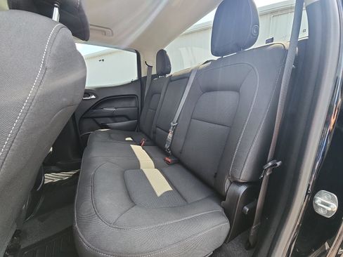 Used 2019 Chevrolet Colorado LT AWD/4WD image 22