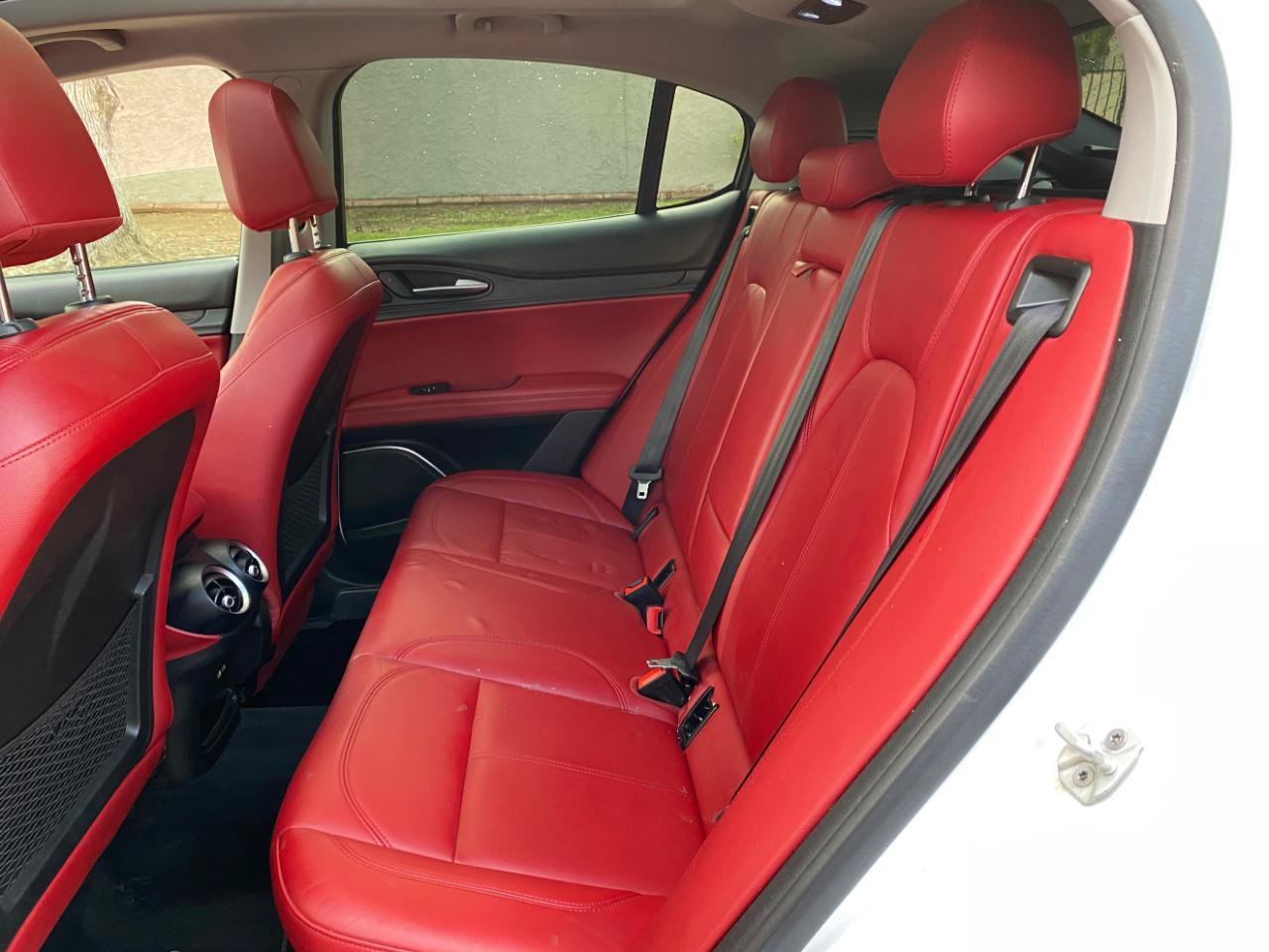 Used 2019 Alfa Romeo Stelvio w/ Nero Edizione RWD image 43