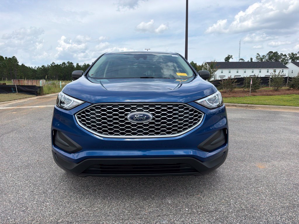 Used 2024 Ford Edge SE AWD/4WD image 7