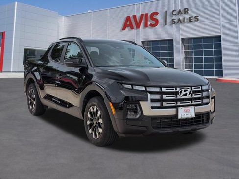 Used 2025 Hyundai Santa Cruz SEL AWD/4WD image 3