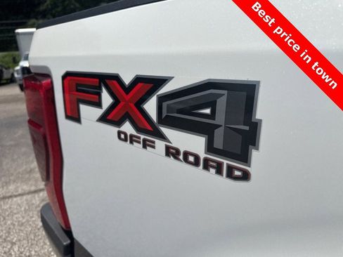 Used 2020 Ford F350 King Ranch w/ FX4 Off-Road Package image 11