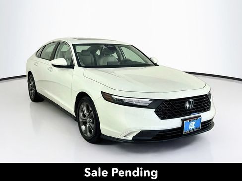 Used 2023 Honda Accord EX image 1