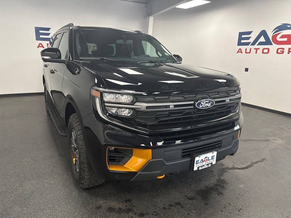 New 2027 Ford Expedition Tremor w/ Driver's Package AWD/4WD image 2