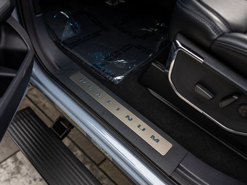 Used 2026 Ford F450 Platinum image 35