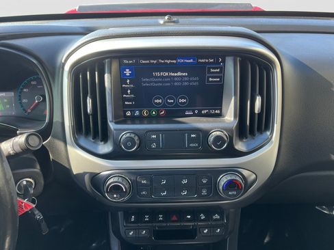 Used 2021 Chevrolet Colorado ZR2 image 18