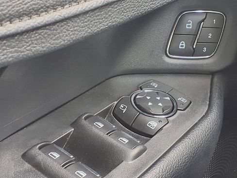 Used 2021 Ford Expedition Max XLT RWD image 20