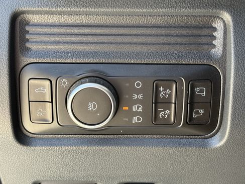 Used 2025 Ford F250 Lariat AWD/4WD image 26