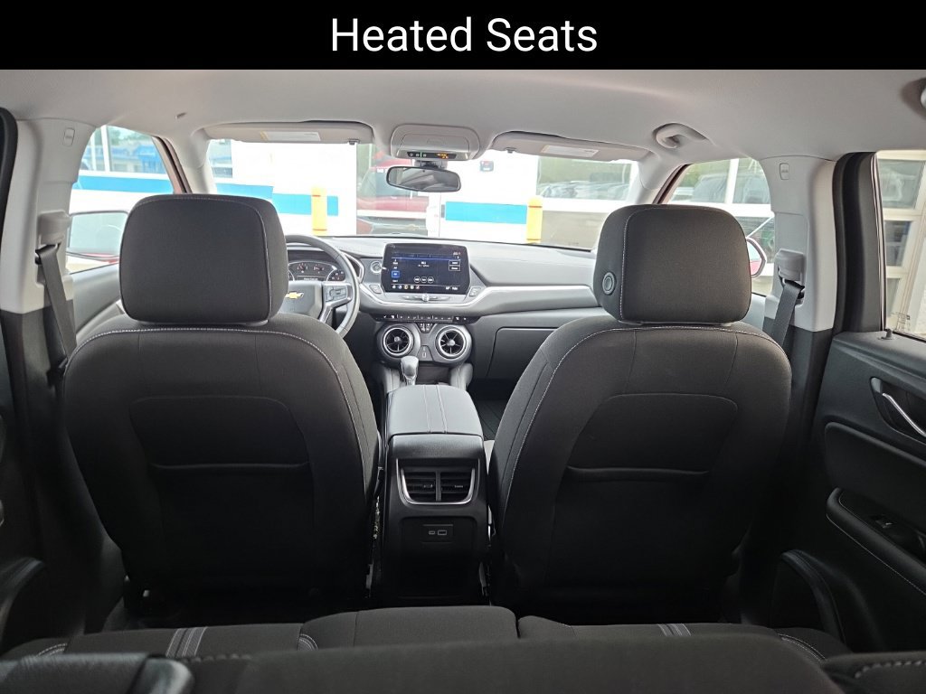 Used 2024 Chevrolet Blazer LT w/ Convenience Package FWD image 9