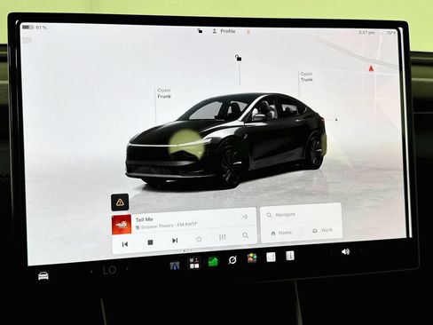 Used 2026 Tesla Model Y AWD image 25