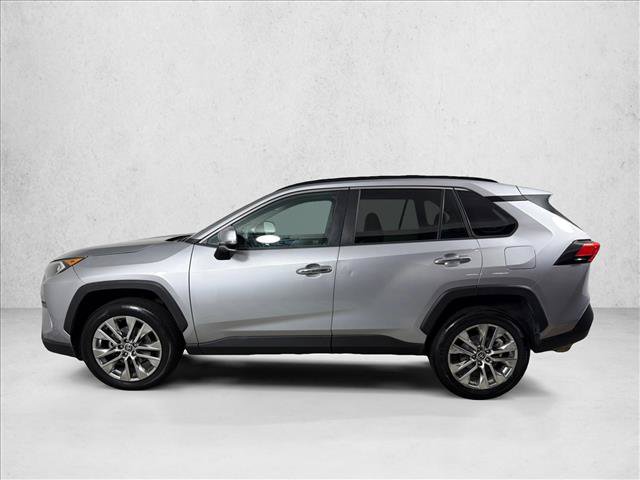 Used 2021 Toyota RAV4 Limited FWD image 8