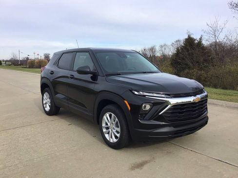 New 2026 Chevrolet TrailBlazer LS w/ LS Convenience Package image 1