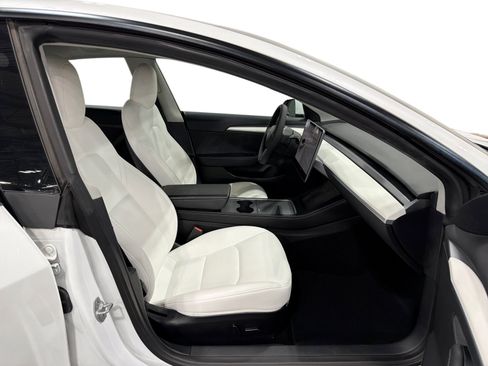 Certified 2022 Tesla Model 3 Long Range AWD/4WD image 13