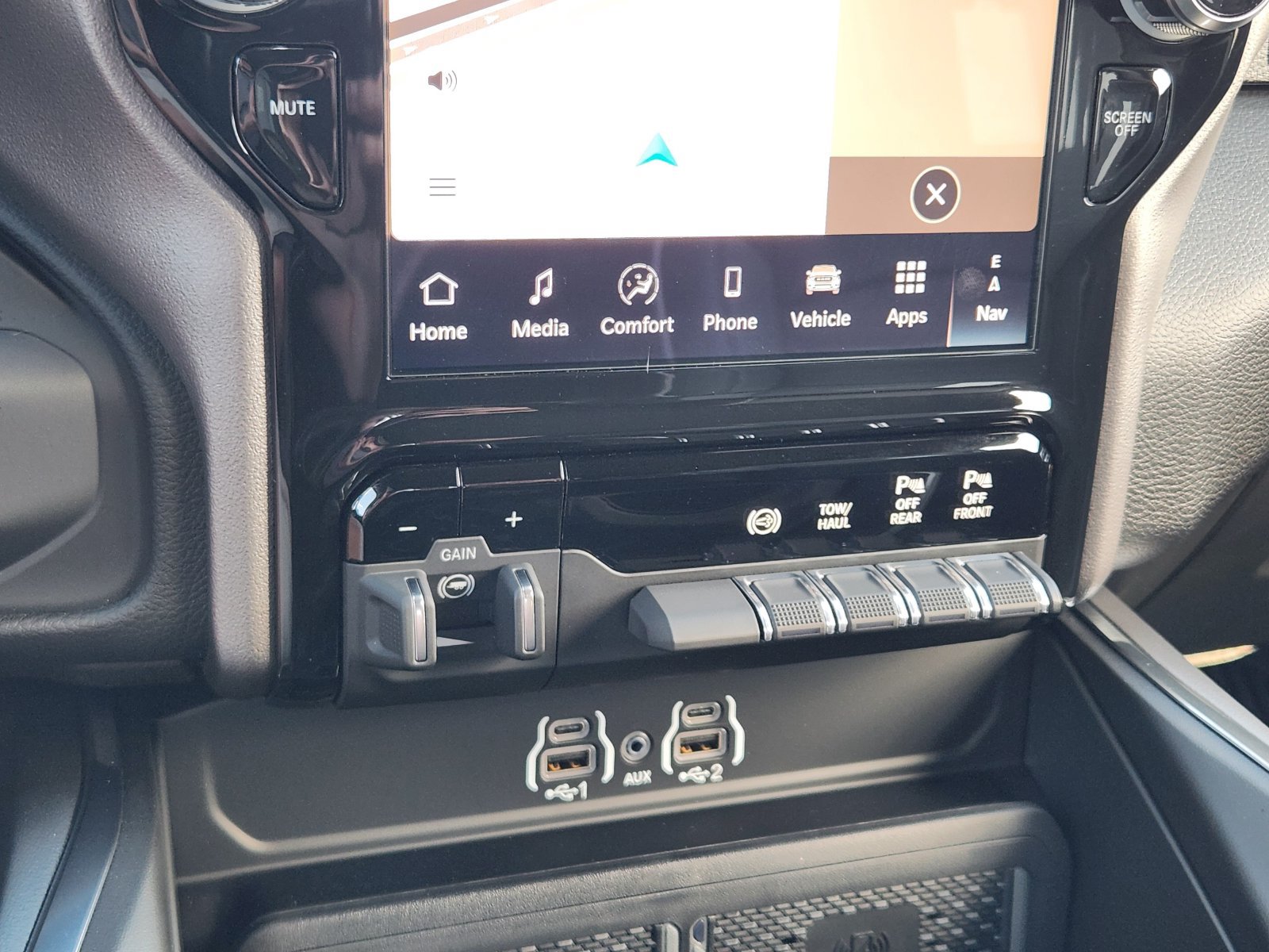 New 2027 RAM 2500 Laramie w/ Night Edition AWD/4WD image 18
