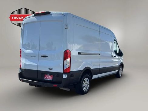 Used 2020 Ford Transit 250 Medium Roof RWD image 7