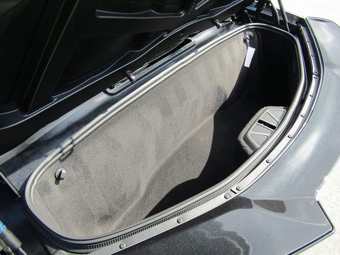Used 2023 Chevrolet Corvette Z06 RWD image 20