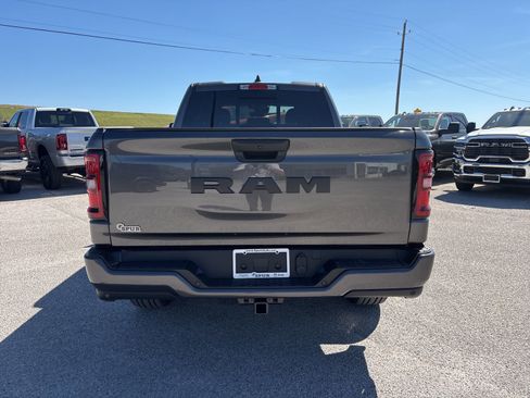 New 2026 RAM 1500 Express image 5