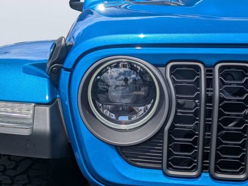 Used 2026 Jeep Wrangler Unlimited Rubicon AWD/4WD image 9