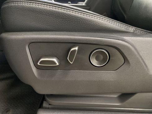 Used 2024 GMC Sierra 2500 Denali w/ Denali Reserve Package image 14