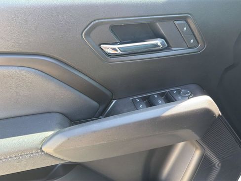Used 2025 GMC Canyon Elevation w/ Convenience Package AWD/4WD image 10