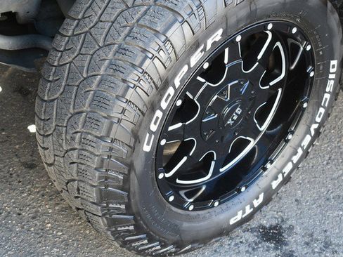 Used 2014 Toyota Tundra SR image 11