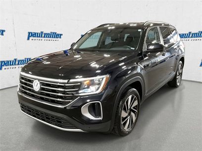 Used 2025 Volkswagen Atlas SE