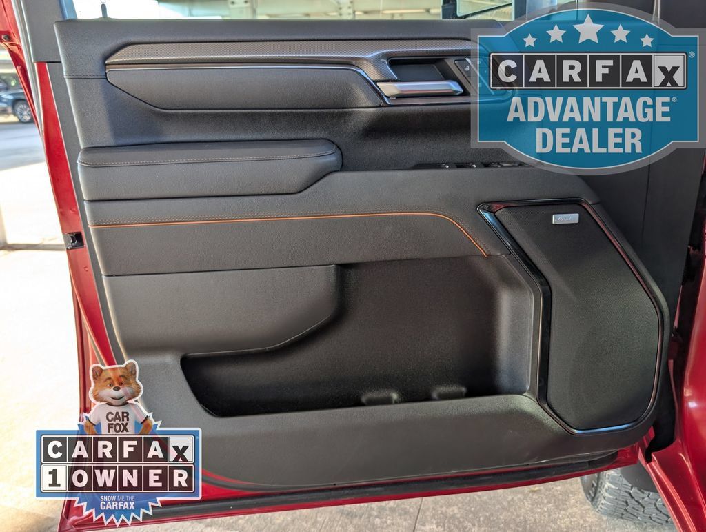 Used 2026 GMC Sierra 2500 AT4 AWD/4WD image 17