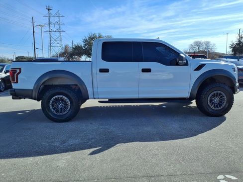 Used 2020 Ford F150 Raptor w/ Equipment Group 801A Mid image 25