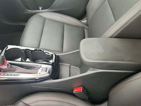 Certified 2024 Chevrolet Trax RS w/ Sunroof Package image 20