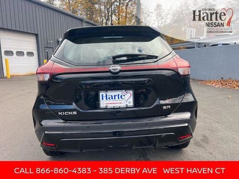 Certified 2024 Nissan Kicks SR image 4