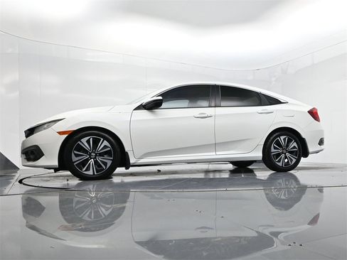 Used 2017 Honda Civic EX-L image 34