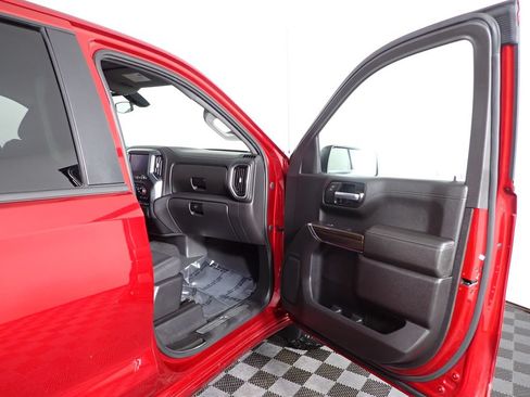 Used 2021 Chevrolet Silverado 1500 RST AWD/4WD image 33