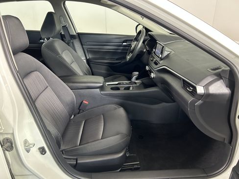Used 2022 Nissan Altima 2.5 S FWD image 24